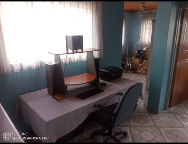 4 BEDROOM HOUSE FOR SALE IN MACKENZIE PARK